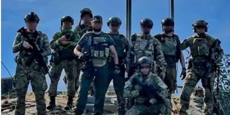 Наші розвідники знайшли на Зміїному багато цікавого після рашистів. І кота, який пережив усі жахи війни (ВІДЕО)