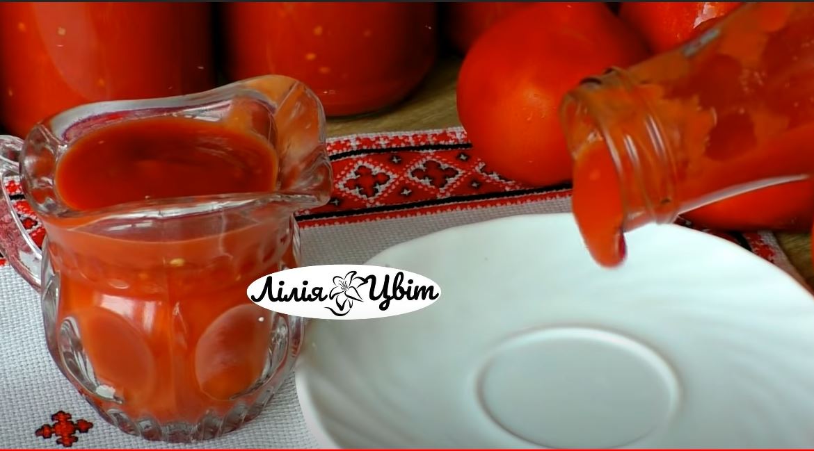 Щоб зима не була голодною. Домашній кутчуп – класичний та…з кабачків (ВІДЕО)