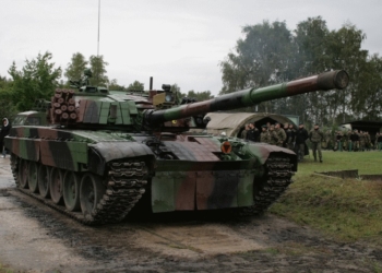 Польща надала Україні танки PT-91 Twardy