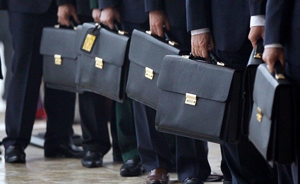 За час війни в Україні звільнено майже 8,5 тисяч держслужбовців