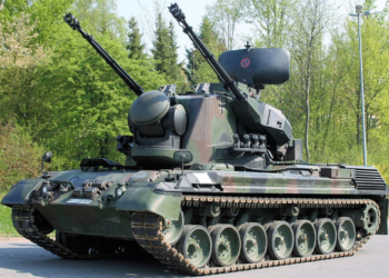 В Україну зайшли перші ЗРК Gepard з десятками тисяч набоїв, – Резніков