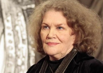 Лина Костенко стала кавалером ордена Почетного легиона (ФОТО)