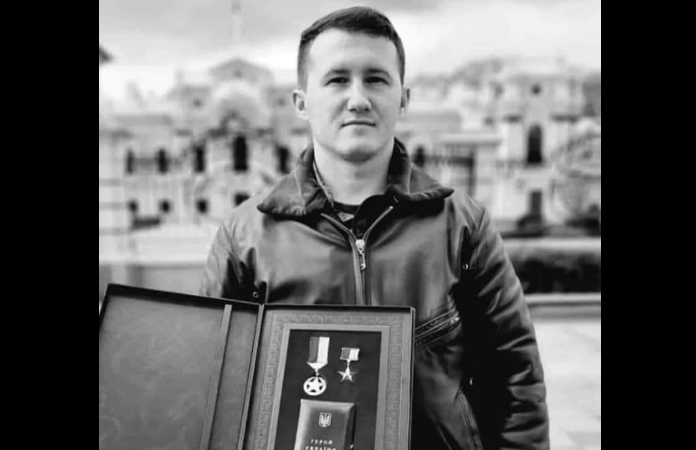 “Справжній герой”, – Зеленський вшанував пам’ять загиблого пілота 299-ої миколаївської авіабригади