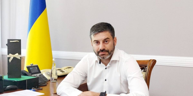 И о свободе передвижения. Омбудсмен Лубинец обратился к Зеленскому как к Главнокомандующему