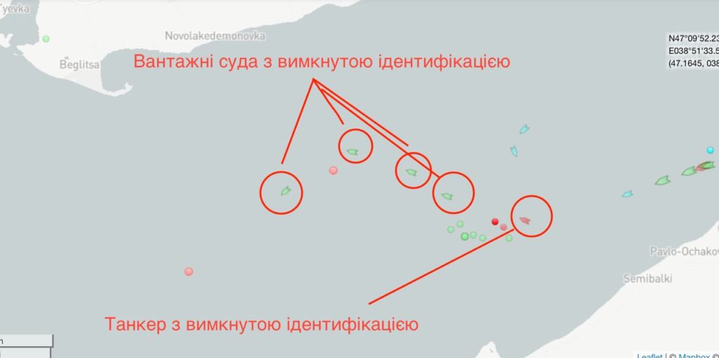 Рашисты превратили порт Мариуполя в военно-транспортный хаб, для прикрытия используют пассажирский поезд 4