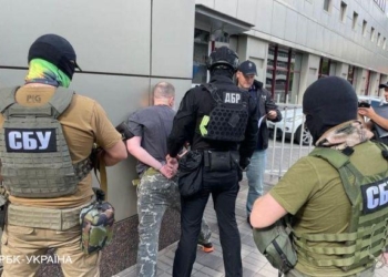 Про зраду і здачу Херсону. Затримано екс-начальника СБУ Криму