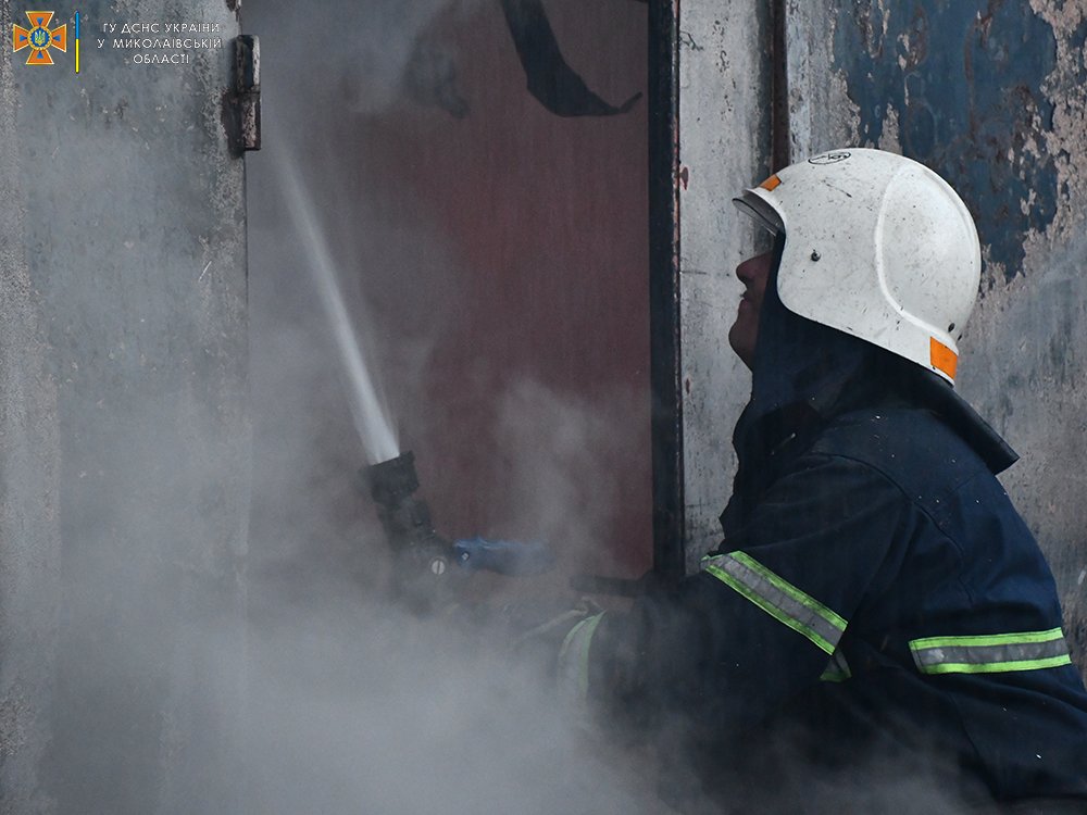 Дві пожежі в будинках гасили на Миколаївщині 13