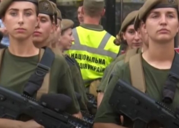 Жіноча військова форма – як це зараз вирішується в ЗСУ, і що носять жінки в інших арміях (ФОТО, ВІДЕО)