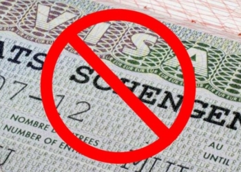 «Настав час покінчити з туризмом з Росії»: в Естонії та Фінляндії закликали припинити видавати росіянам туристичні візи, в Москві відреагували