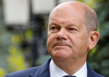 Канцлер Німеччини запевняє, що Україні пообіцяли і передають надсучасну зброю, якої ще немає навіть у бундесверу