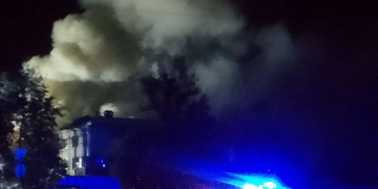 Ракетний удар по Харкову: повністю зруйновано гуртожиток, вже відомо про 6 загиблих (ВІДЕО)