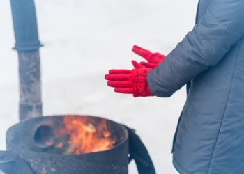 Воєнна зима. Чи допоможе «буржуйка» у квартирі багатоквартирного будинку? Відповіді експертів