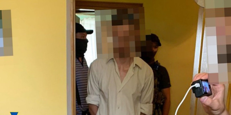 Контррозвідка СБУ затримала коригувальника, який наводив ворожі ракети на інфраструктурні об’єкти Миколаєва (ФОТО)