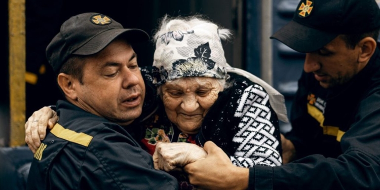 З Донеччини евакуювали вже понад 7 тисяч мешканців