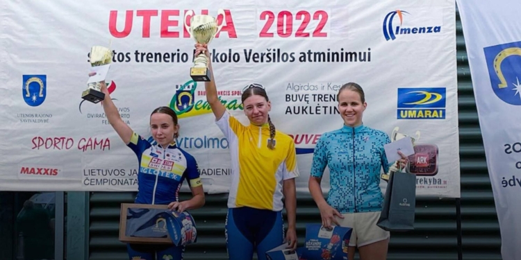 Миколаївські гонщиці СДЮСШОР з велоспорту стали найкращими у міжнародних змаганнях у Литві «Utena 2022»