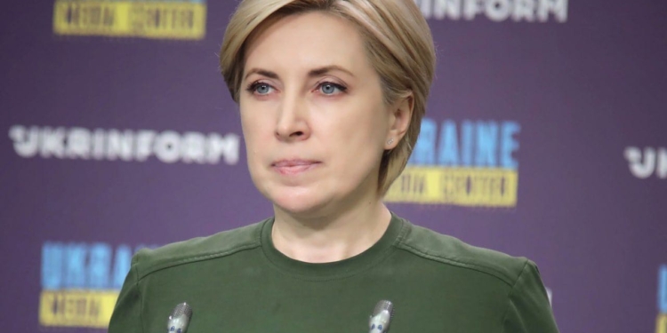 Від початку серпня з небезпечних регіонів евакуювалось близько 35 тисяч мирних громадян, третина з них – діти, – Верещук