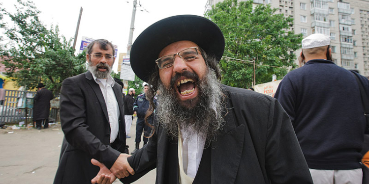 СБУ та Національна поліція рекомендують паломникам-хасидам утриматися цього року від візиту до України на святкування Рош-ха-Шана