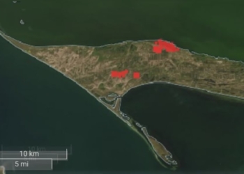 Наймасштабніші з часів Другої світової війни: знімки NASA показали пожежі на Кінбурні (ВІДЕО)