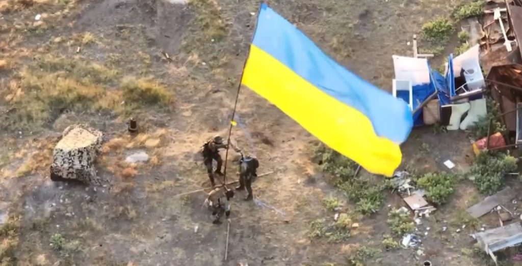 Пісні війни. "Жовто-синя душа" - пісня-присвята українським воїнам (ВІДЕО) 1