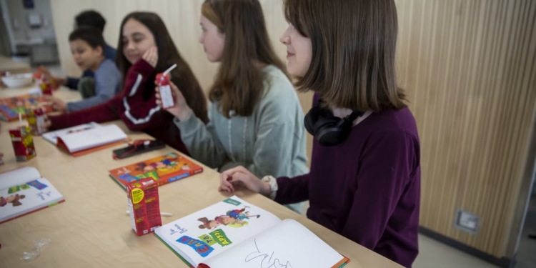 У Фінляндії почали навчання майже 5,6 тисяч українських дітей