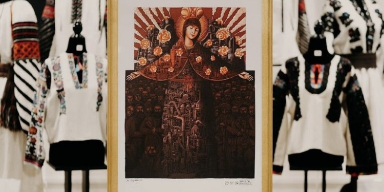 Все для закупівлі дронів: на аукціоні картину «Маріупольська Богоматір» продали за $22 тис.