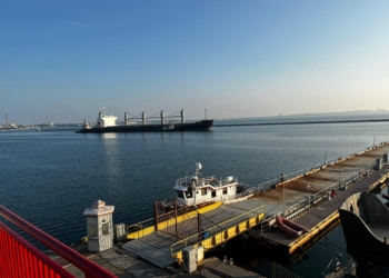 З портів Великої Одеси вийшов перший караван з українським збіжжям (ФОТО, ВІДЕО)