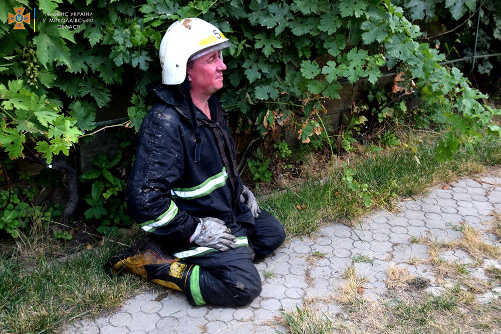 З 19 пожеж за добу на Миколаївщині 9 виникли через російські обстріли (ФОТО, ВІДЕО) 21