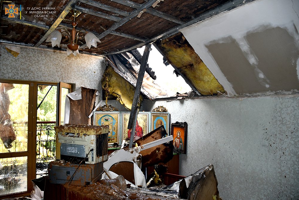 З 19 пожеж за добу на Миколаївщині 9 виникли через російські обстріли (ФОТО, ВІДЕО) 31