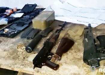 На Миколаївщині поліцейські перекрили канал постачання зброї та боєприпасів (ФОТО, ВІДЕО)