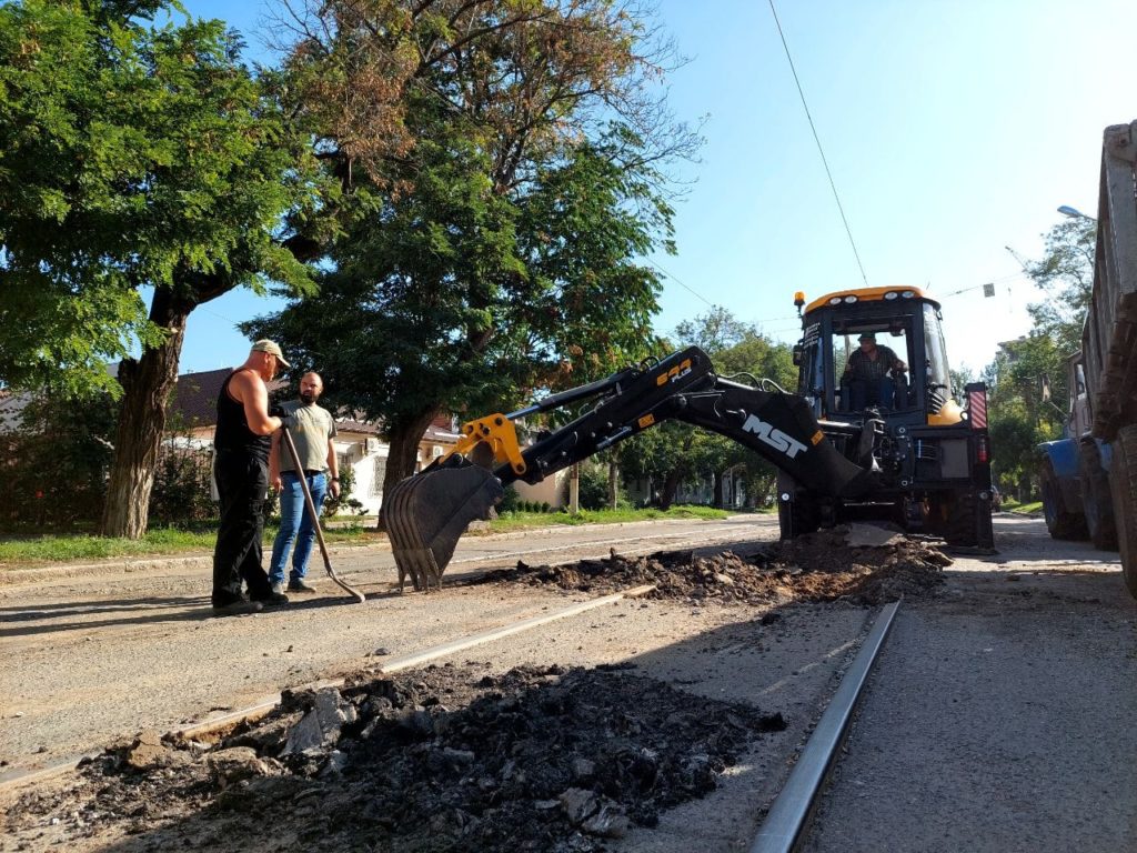 В Миколаєві почали ремонт трамвайної колії на Потьомкінській – 3-й маршрут змінено (ФОТО) 3
