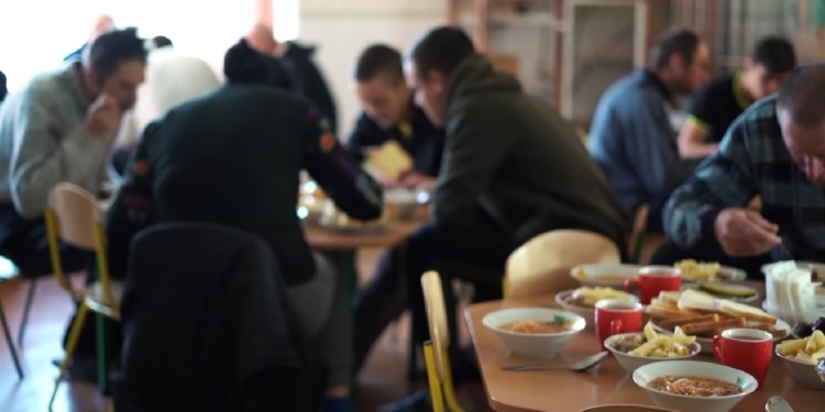 Мер Миколаєва назвав замовним фейком звіт омбудсмена про евакопункт для переселенців (ВІДЕО)