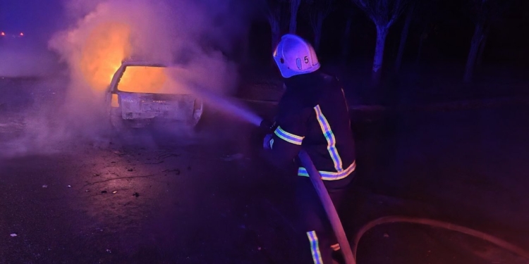 За добу на Миколаївщині виникло 10 пожеж, більше половини з них – через россійські обстріли