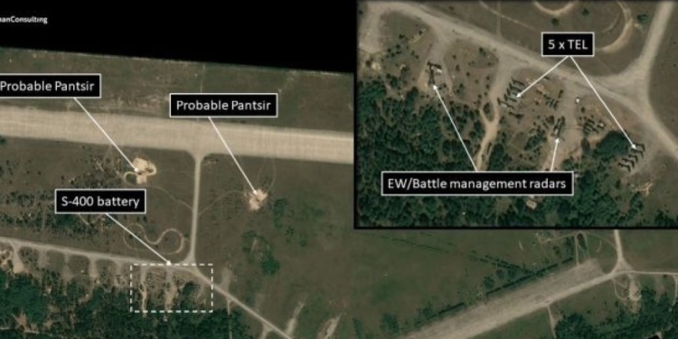 Під білоруським Гомелем на аеродромі вночі були вибухи та спалахи. В міноборони білорусі вже дали пояснення