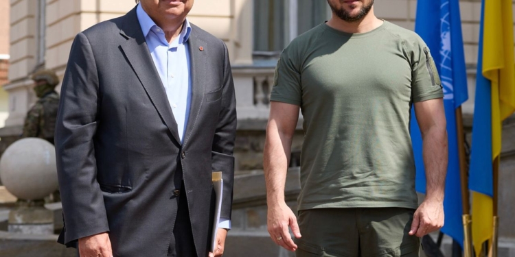 Зеленський зустрівся у Львові з Генсеком ООН. Про що говорили (ФОТО)