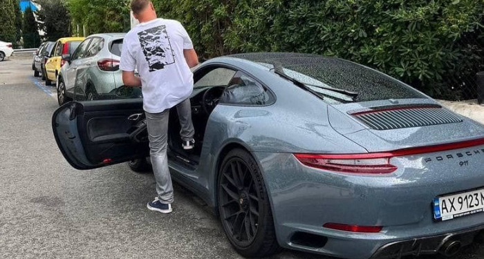 Мер Харкова звільнив чиновника за фото відпочинку в Ніцці