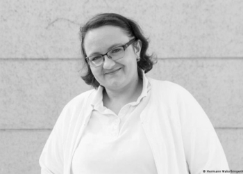 Австрійська лікарка покінчила з собою через погрози антивакцинаторів