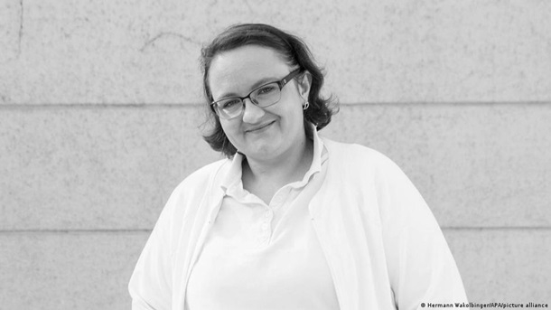 Австрійська лікарка покінчила з собою через погрози антивакцинаторів