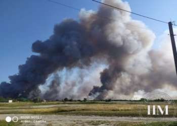 Вогняна облога, загроза голоду та насильство: як живуть в окупації мешканці Кінбурнської коси (ВІДЕО)