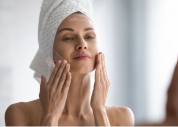 Три техніки масажу для обличчя (ФОТО)