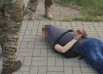 В Запоріжжі затримали зрадника – здавав позиції ЗСУ, був корегувальником, просився до розстрільних груп (ФОТО, ВІДЕО)