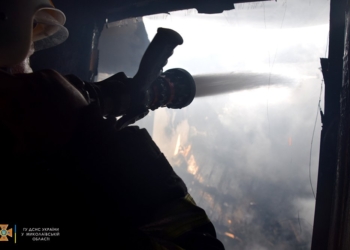 З 19 пожеж за добу на Миколаївщині 9 виникли через російські обстріли (ФОТО, ВІДЕО)