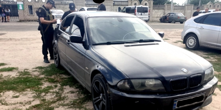 У Вознесенську виявили BMW, викрадений у Бельгії