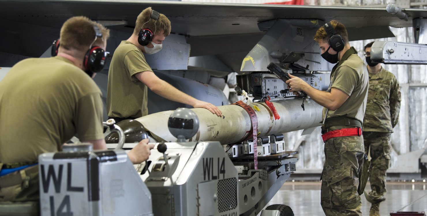 ЗСУ вперше вдарили антирадарною ракетою AGM-88 HARM. З чого її могли запустити? (ФОТО)