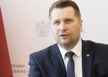 Польські школи готові прийняти 200-300 тис. українських учнів