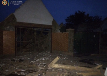 В Березнегуватому внаслідок обстрілу зруйновано 4 будинки, загинула жінка (ФОТО)