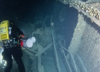 Біля берегів Англії виявили підбитий торпедою військовий корабель – його шукали 105 років (ФОТО, ВІДЕО)