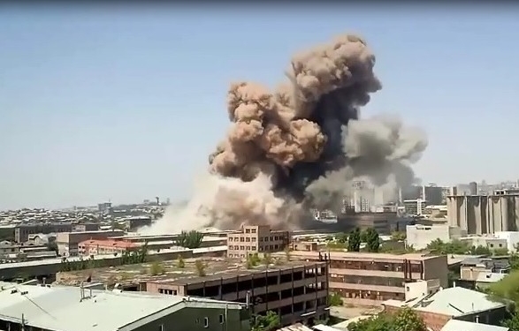 Внаслідок вибуху в торговому центрі в Єревані постраждали 26 людей