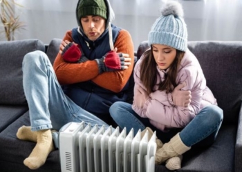 Глава Нафтогазу закликав українців запасатися ковдрами: для декого це буде єдина можливість зігритися