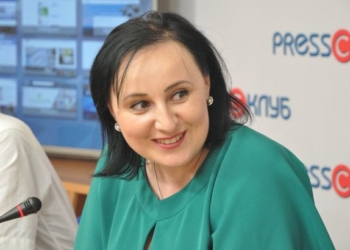 Мінсоцполітики вигадало, як вижити пенсіонерам: їх будуть брати на утримання меценати