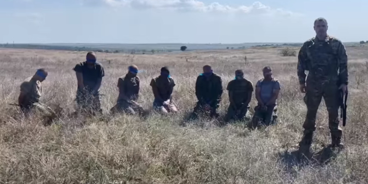 Нардеп Костенко привітав українців відео з россійськими полоненими (ВІДЕО)